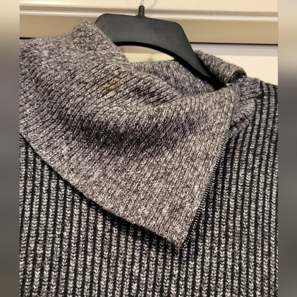 Leo & Nichole Oversized Zip Up Turtleneck Grey Black Ribbed Knit Sweater Sz L - Picture 5 of 9